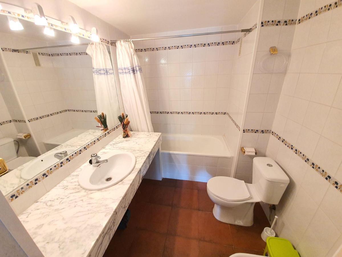 Apartamento Royal Marine Deluxe Росес Екстер'єр фото
